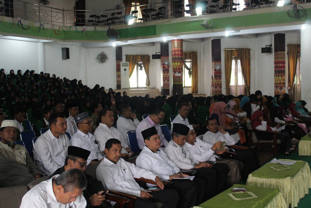 FTIK Berangkatkan 493 Mahasiswa ke 8 Kab./Kota Lokasi PPL