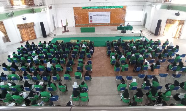 Penerapan Paradigma Theoantropoekosentris, Untuk Mewujudkan Pendidik Yang Moderat, Cerdas, dan Unggul.