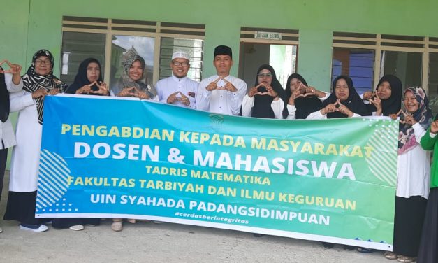 PKM Dosen dan Mahasiswa Program Studi Tadris Matematika di MAS Baharuddin Janji Mauli Muara Tais, Tapsel.
