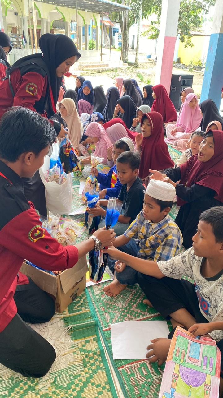 Berbagi Kebahagiaan dan Kasih Sayang: Award LPDP UIN Syahada Padangsidimpuan Kunjungan ke Panti Asuhan