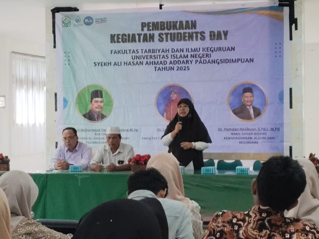 FTIK UIN Syekh Ali Hasan Ahmad Addary Padangsidimpuan Gelar Students Day untuk Tingkatkan Keterampilan Mahasiswa