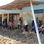 PGMI UIN Syahada Padangsidimpuan Gelar Bakti Sosial di  MTs. Negeri 4 Tolang Julu yang Terdampak Banjir