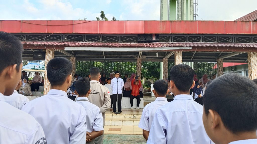 FTIK UIN Syahada Sambangi SMK Negeri 1 Padangsidimpuan, Alumni Beri Motivasi